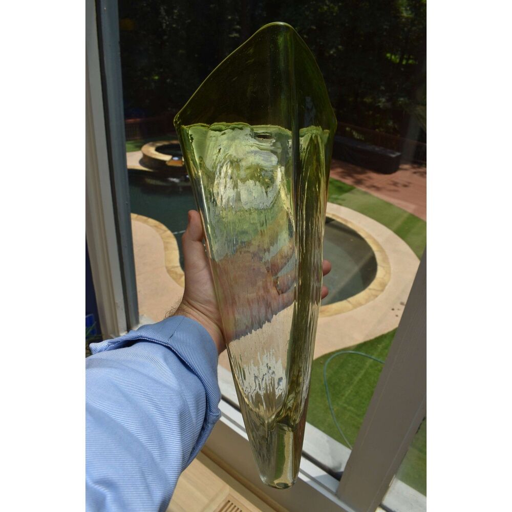 Italian Art Glass Hanging Wall Vase Wall Pocket Chartreuse Green Sommerso MCM